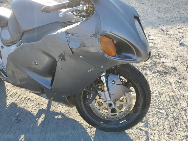 JS1GW71A422104246 - 2002 SUZUKI GSX1300 R GRAY photo 9