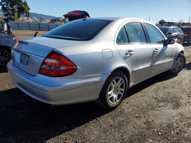 WDBUF65J65A716065 - 2005 MERCEDES-BENZ E 320 SILVER photo 3