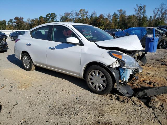 3N1CN7AP8KL841320 - 2019 NISSAN VERSA S WHITE photo 4