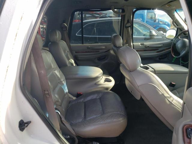 5LMEU27RX2LJ04905 - 2002 LINCOLN NAVIGATOR თეთრი ფოტო 11