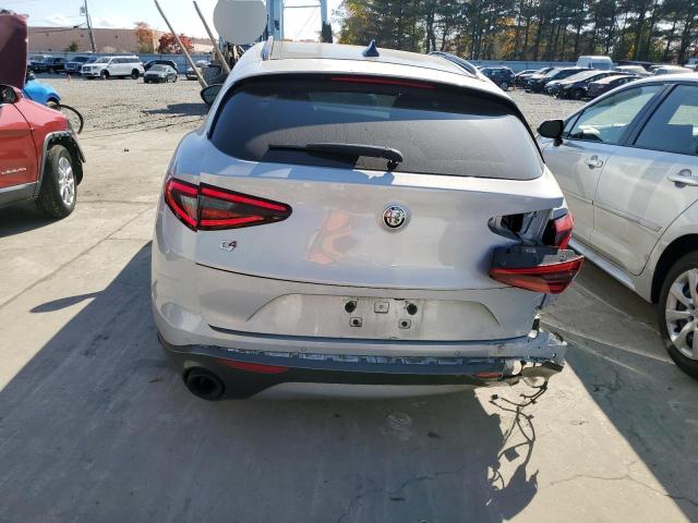 ZASPAKBN7N7D29512 - 2022 ALFA ROMEO STELVIO TI GRAY photo 6