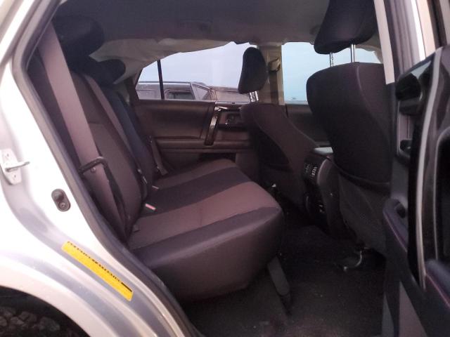 JTEBU5JR7J5567202 - 2018 TOYOTA 4RUNNER SR5/SR5 PREMIUM ვერცხლისფერი ფოტო 10