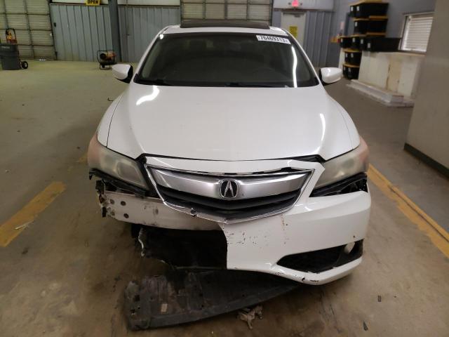 19VDE1F59DE019325 - 2013 ACURA ILX 20 PREMIUM WHITE photo 5