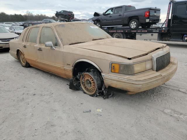 1LNLM82W1PY719427 - 1993 LINCOLN TOWN CAR SIGNATURE BEIGE photo 4