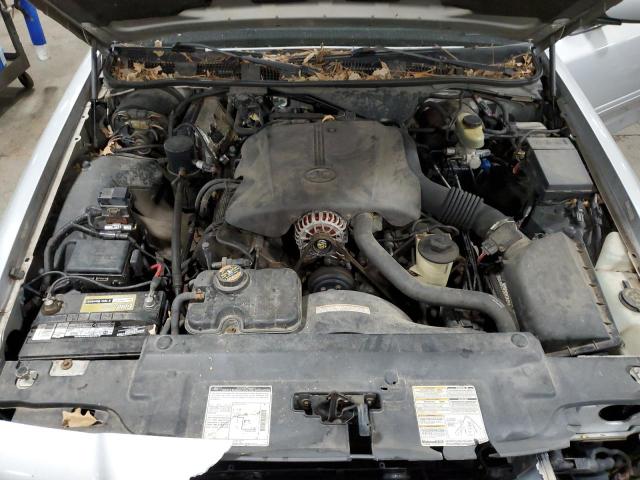 2FAFP73W7XX118093 - 1999 FORD CROWN VICT SILVER photo 11