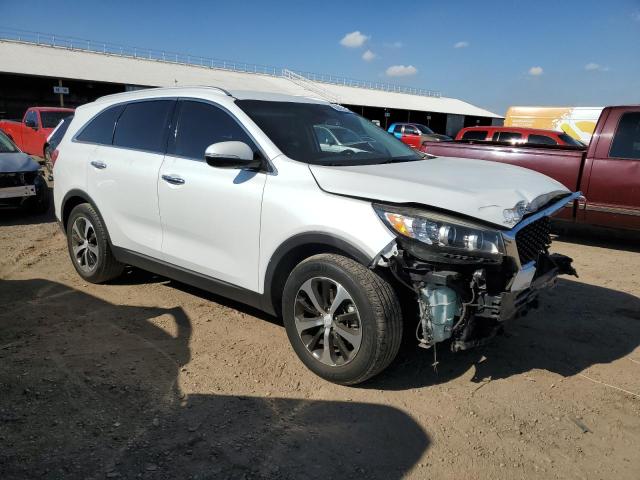 5XYPH4A59JG373509 - 2018 KIA SORENTO EX WHITE photo 4