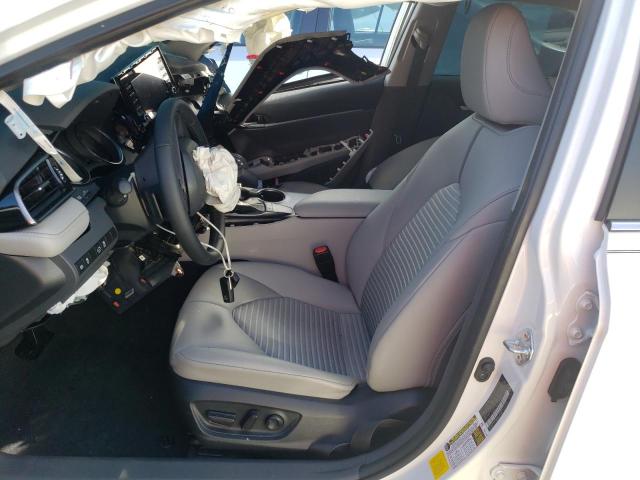 4T1G11AK3PU785999 - 2023 TOYOTA CAMRY SE NIGHT SHADE WHITE photo 7