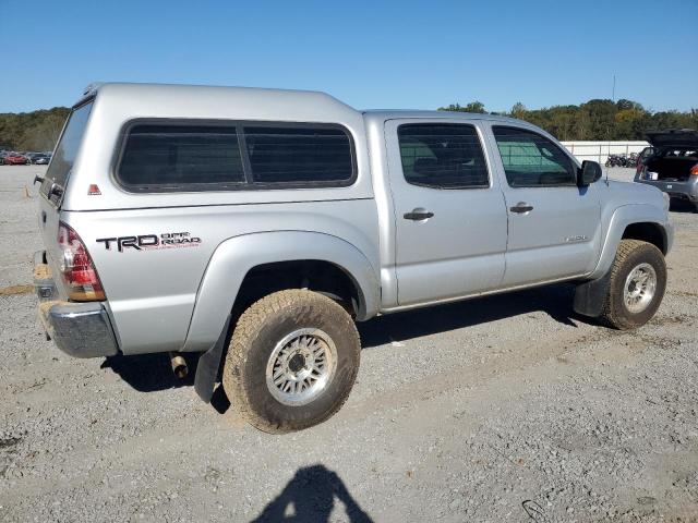 5TFJU4GN2DX037744 - 2013 TOYOTA TACOMA DOUBLE CAB PRERUNNER SILVER photo 3