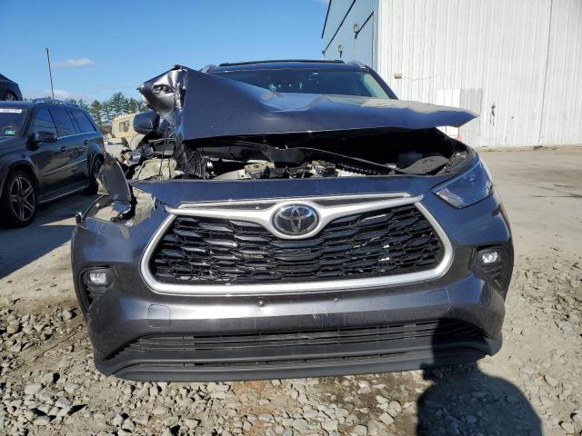 5TDGZRBH9NS245914 - 2022 TOYOTA HIGHLANDER XLE 灰色 照片 5