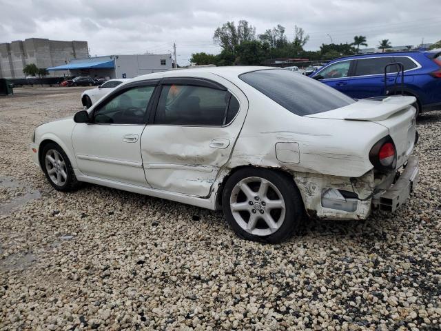 JN1DA31D42T425212 - 2002 NISSAN MAXIMA GLE WHITE photo 2