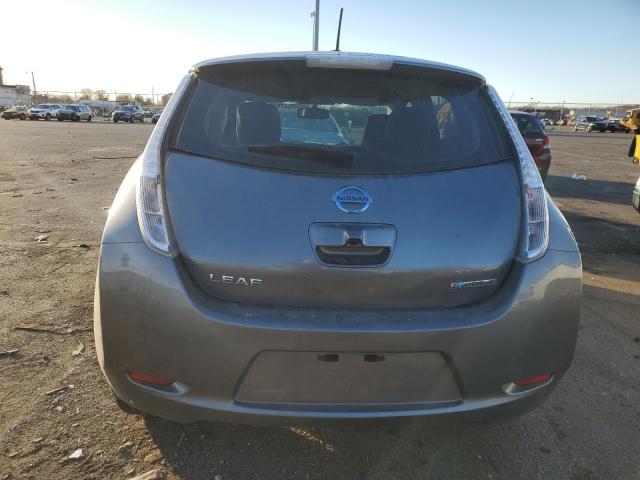 1N4AZ0CPXFC306431 - 2015 NISSAN LEAF S GRAY photo 6