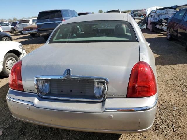 1LNHM81W04Y674645 - 2004 LINCOLN TOWN CAR EXECUTIVE SILVER photo 6