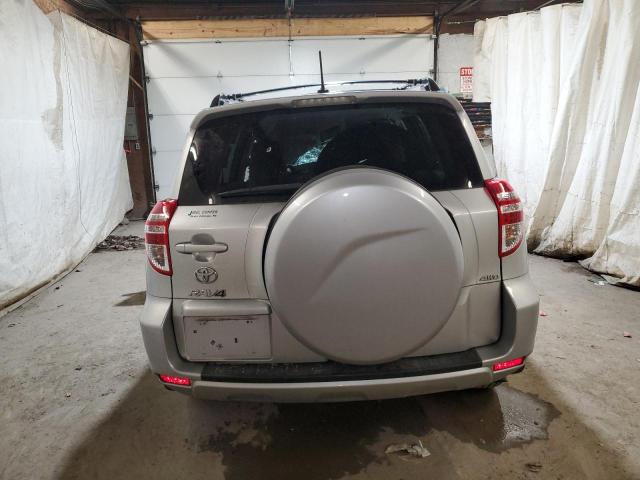 2T3BF4DVXCW269742 - 2012 TOYOTA RAV4 SILVER photo 6