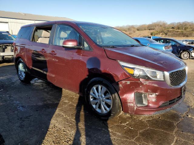 KNDMB5C11H6221449 - 2017 KIA SEDONA LX BURGUNDY photo 4