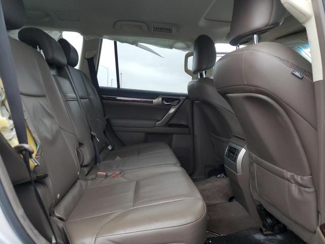 JTJBM7FX0J5202381 - 2018 LEXUS GX 460 SILVER photo 10