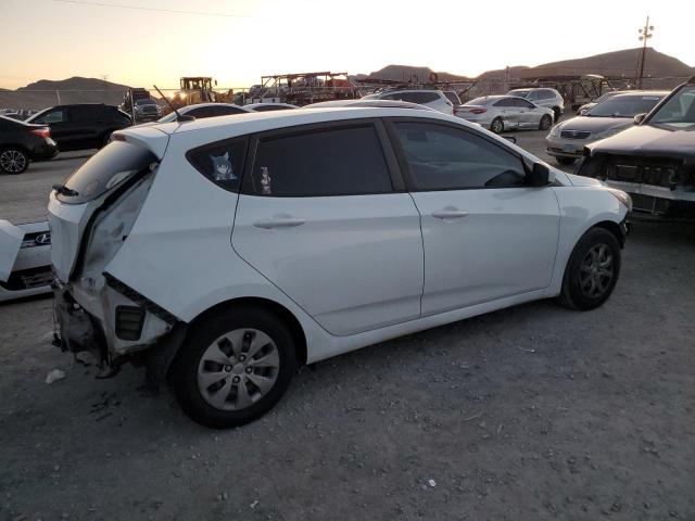 KMHCT5AE4HU325777 - 2017 HYUNDAI ACCENT SE WHITE photo 3