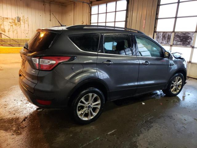 1FMCU9GD8JUB57943 - 2018 FORD ESCAPE SE GRAY photo 3