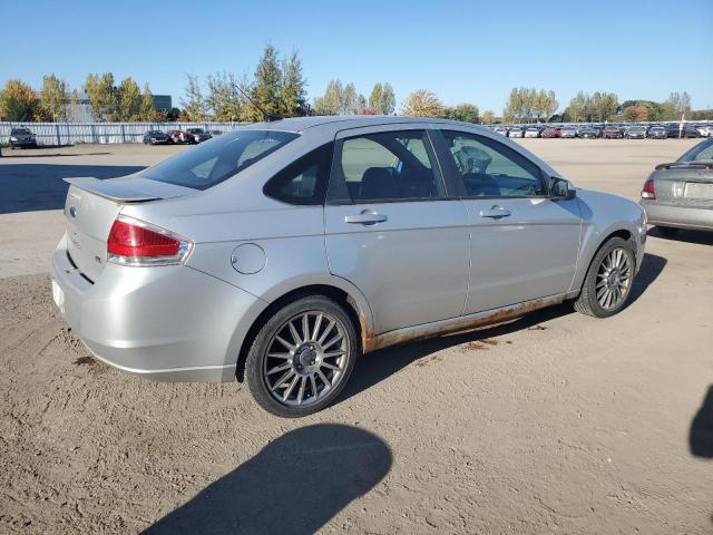 1FAHP36N69W132540 - 2009 FORD FOCUS SES SILVER photo 3