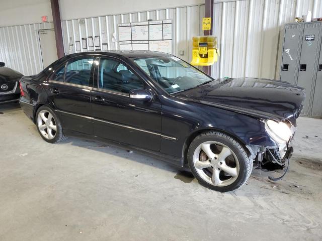 WDBRF52H86A869016 - 2006 MERCEDES-BENZ C 230 BLUE photo 4