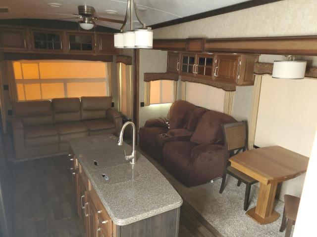 4YDF31624H4701481 - 2017 KEYSTONE MONTANA BEIGE photo 6