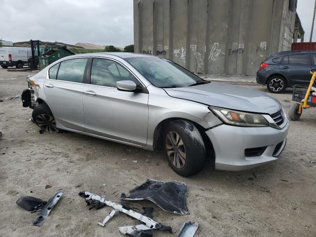 1HGCR2F39EA151292 - 2014 HONDA ACCORD LX SILVER photo 4