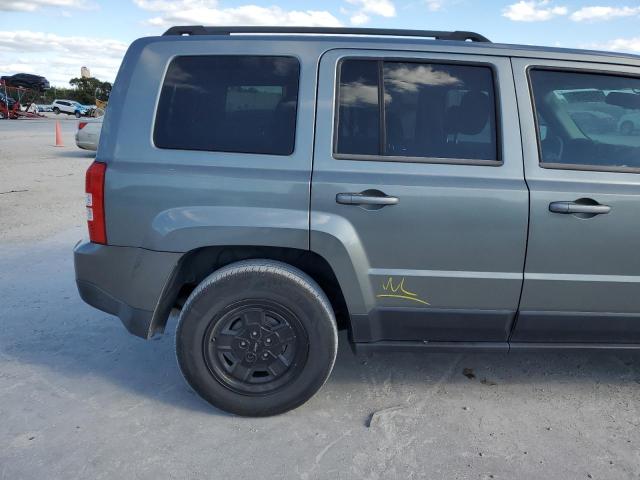 1C4NJPBA8ED547731 - 2014 JEEP PATRIOT SPORT GRAY photo 13