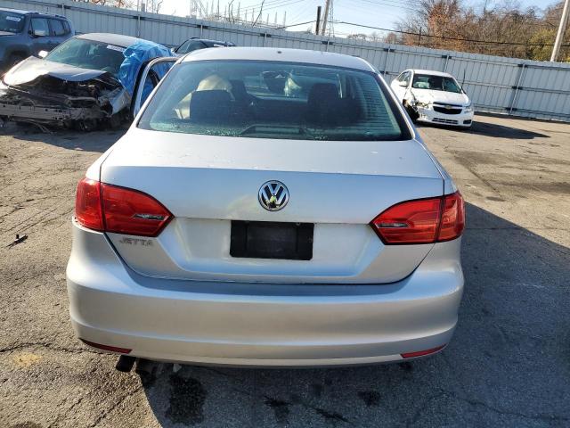 3VW2K7AJ0DM353650 - 2013 VOLKSWAGEN JETTA BASE SILVER photo 6