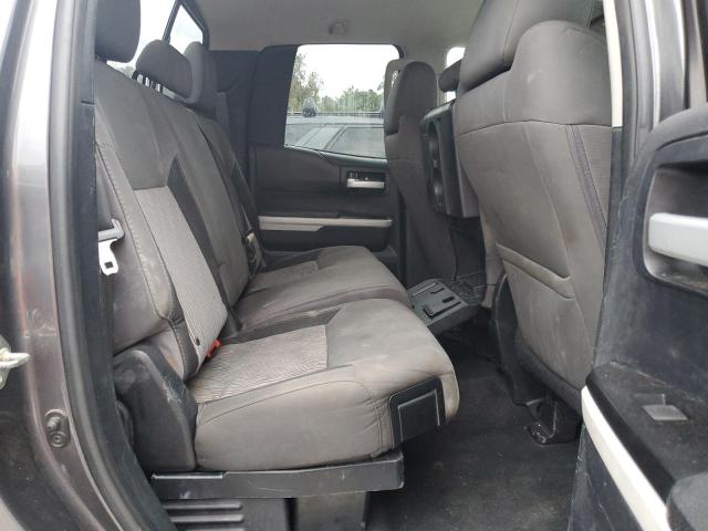 5TFRM5F12FX085870 - 2015 TOYOTA TUNDRA DOUBLE CAB SR/SR5 GRAY photo 10