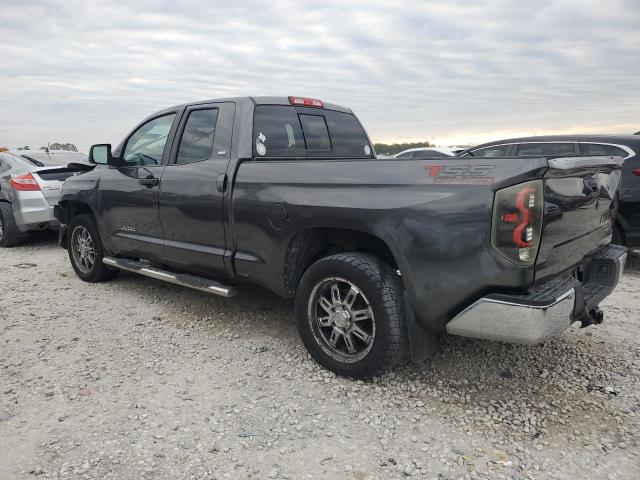 5TFRM5F12FX085870 - 2015 TOYOTA TUNDRA DOUBLE CAB SR/SR5 GRAY photo 2