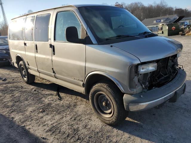 1GAGG25R221165678 - 2002 CHEVROLET EXPRESS G2 GRAY photo 4