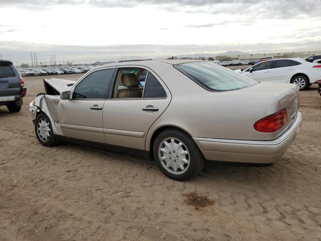 WDBJF65H8XA814355 - 1999 MERCEDES-BENZ E 320 TAN photo 2