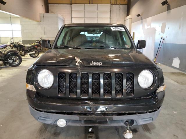 1C4NJRFB4DD145878 - 2013 JEEP PATRIOT LATITUDE BLACK photo 5