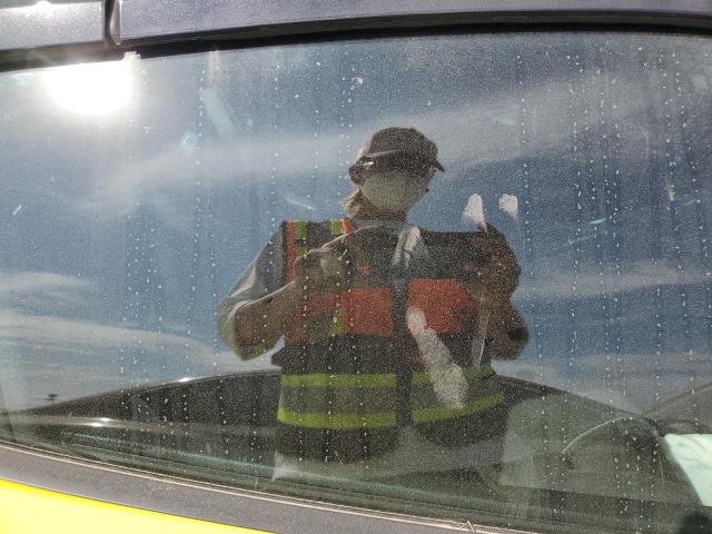 1G1YA3D48R5116585 - 2024 CHEVROLET CORVETTE STINGRAY 1LT YELLOW photo 12