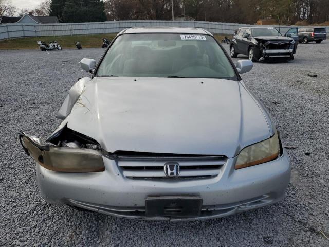 1HGCG56762A048482 - 2002 HONDA ACCORD SE SILVER photo 5