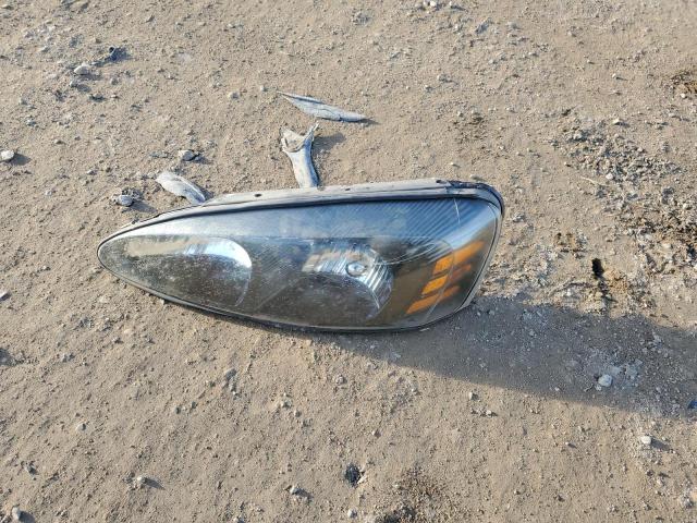 2G2WS522141365818 - 2004 PONTIAC GRAND PRIX GT2 წითელი ფოტო 12