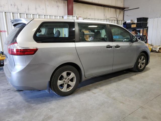 5TDZZ3DC4HS884472 - 2017 TOYOTA SIENNA SILVER photo 3