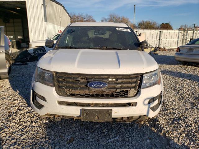 1FM5K8AR9JGA46040 - 2018 FORD EXPLORER POLICE INTERCEPTOR 白色 照片 5