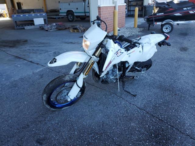 JS1SK44A8P7100713 - 2023 SUZUKI DR-Z400 SM WHITE photo 2