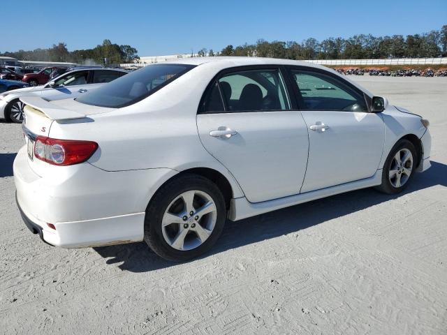 2T1BU4EE4BC711461 - 2011 TOYOTA COROLLA BASE WHITE photo 3