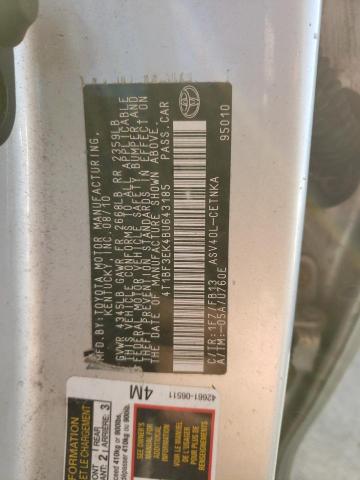 4T1BF3EK4BU643185 - 2011 TOYOTA CAMRY BASE SILVER photo 12