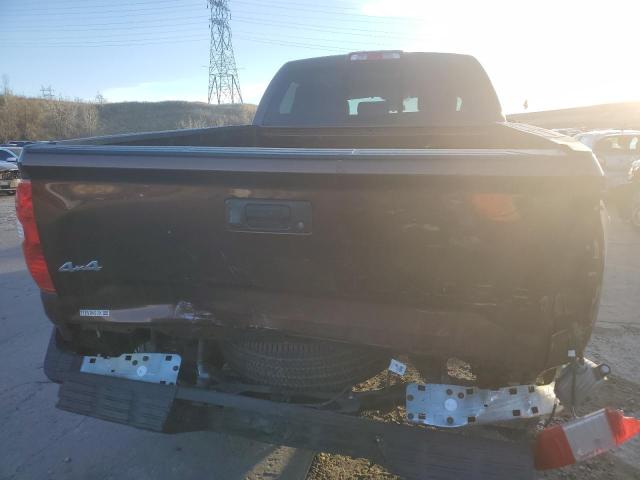 5TFUW5F17HX660259 - 2017 TOYOTA TUNDRA DOUBLE CAB SR/SR5 BROWN photo 6