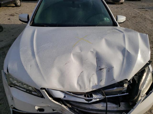 19UUB1F36FA005582 - 2015 ACURA TLX WHITE photo 11