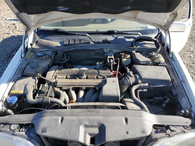 YV1LS5546W1422951 - 1998 VOLVO S70 WHITE photo 11