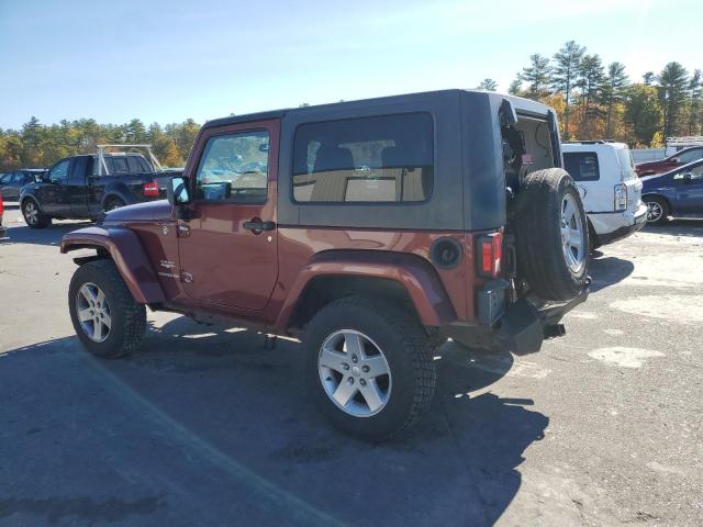 1J4FA54158L566912 - 2008 JEEP WRANGLER SAHARA BURGUNDY photo 2