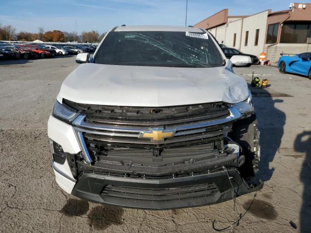 1GNEVNKW1NJ184282 - 2022 CHEVROLET TRAVERSE HIGH COUNTRY WHITE photo 5