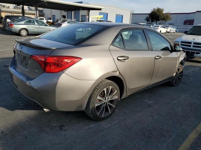 5YFBURHE2HP682480 - 2017 TOYOTA COROLLA L GRAY photo 3