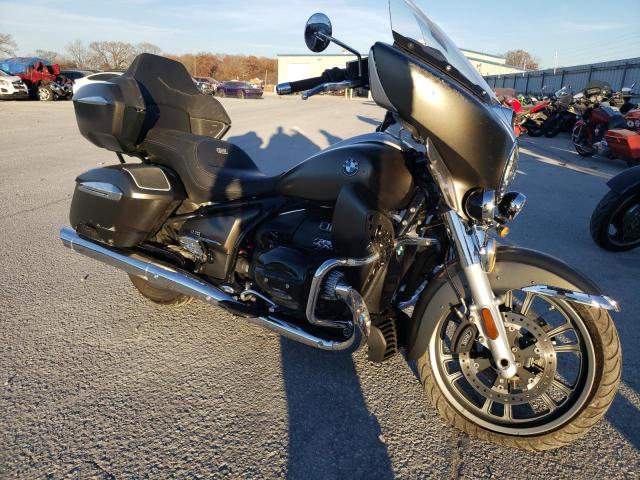 WB10L4304P6G57613 - 2023 BMW R18 TRANSCONTINENTAL GREEN photo 1