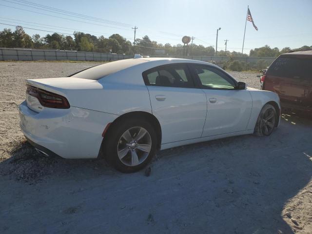 2C3CDXHG6JH129034 - 2018 DODGE CHARGER SXT PLUS WHITE photo 3