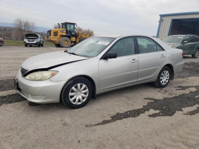 4T1BE32K25U387012 - 2005 TOYOTA CAMRY LE SILVER photo 1