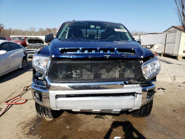 5TFUW5F14EX389253 - 2014 TOYOTA TUNDRA DOUBLE CAB SR/SR5 BLUE photo 5